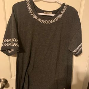 Dark gray tee with decorative sleeve